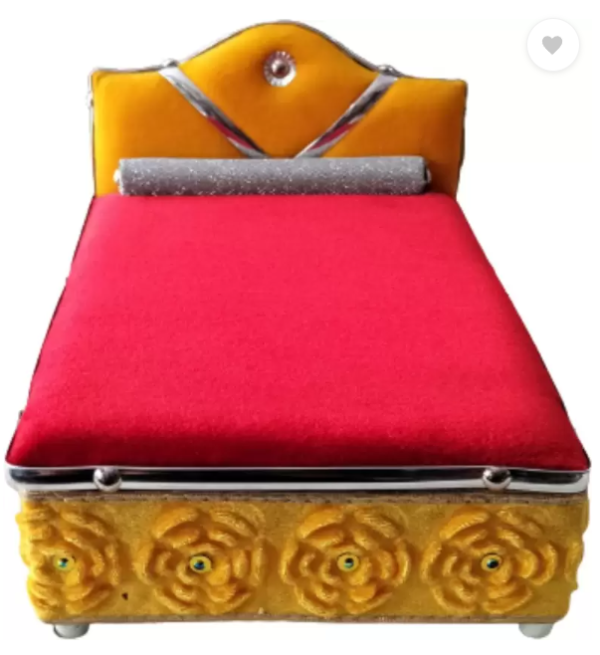 FMBGK Laddu Gopal- 18*13cm Wooden Bed ( Yellow & Red Color Mixed )